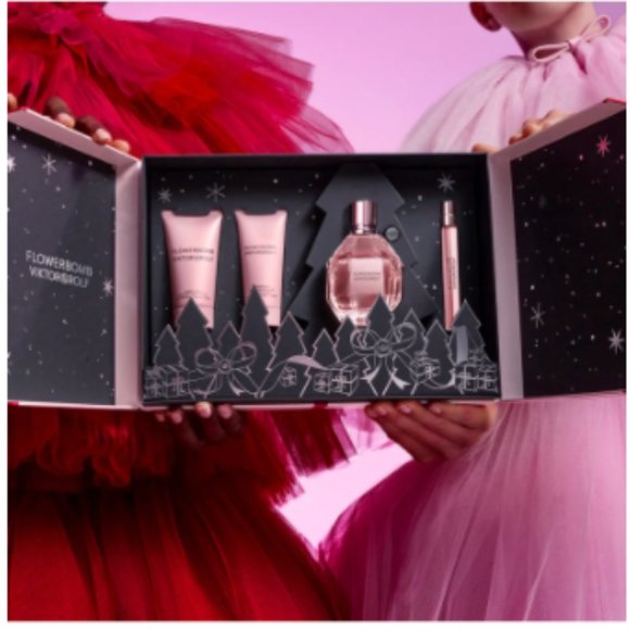 3/$20 VIKTOR & ROLF Flowerbomb Gift Box Holiday Edition - Picture 4 of 12